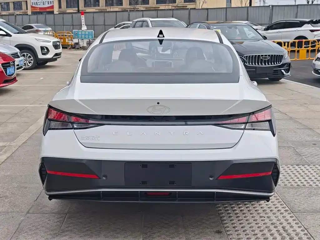 Hyundai Elantra 2026 из CN, фото 5