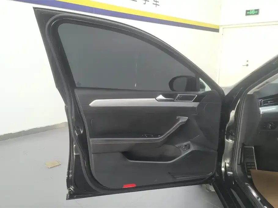 Volkswagen Magotan GTE PHEV 2023 из CN, фото 4