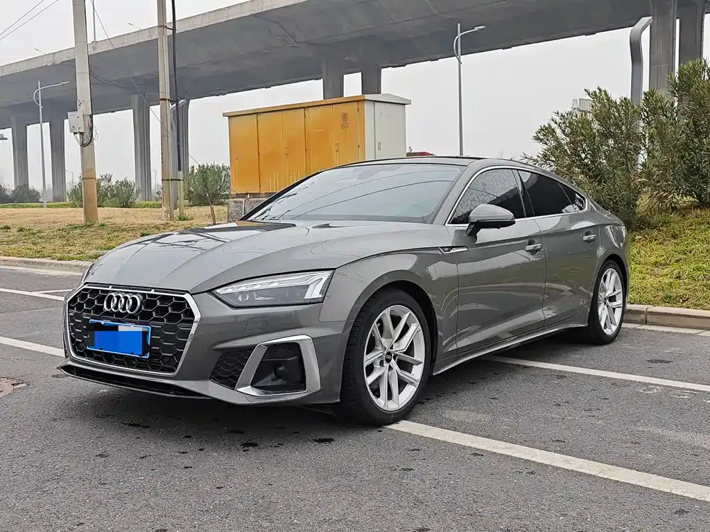 Audi A5 (Import) — фото 1