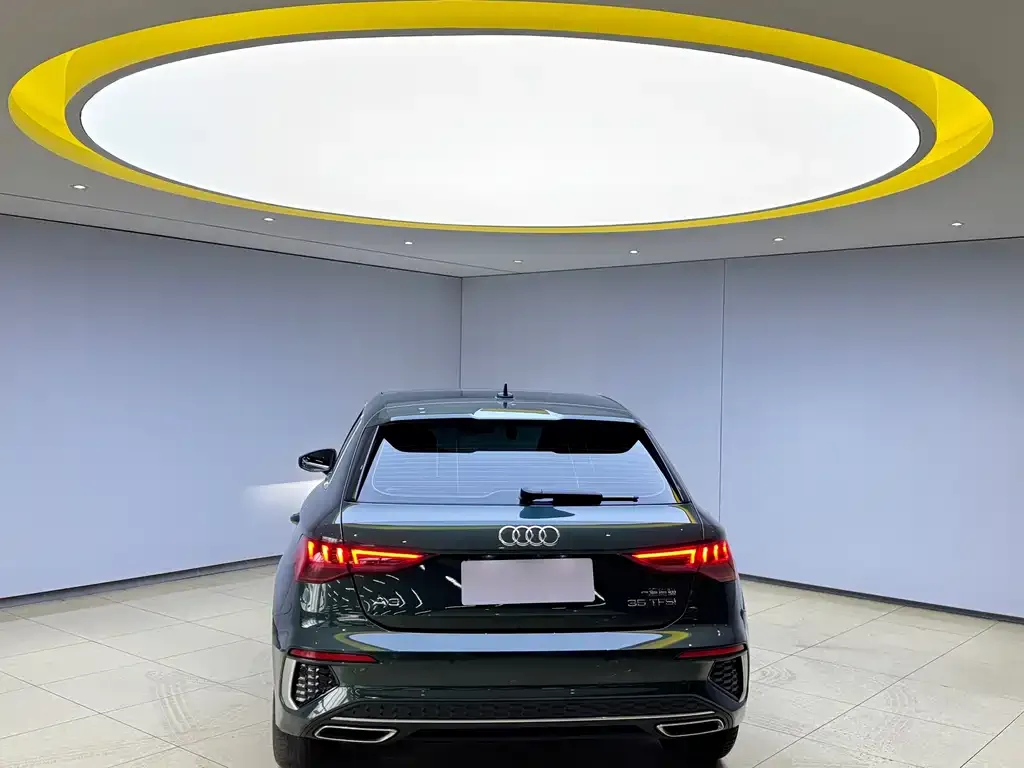 Audi A3 — фото 2