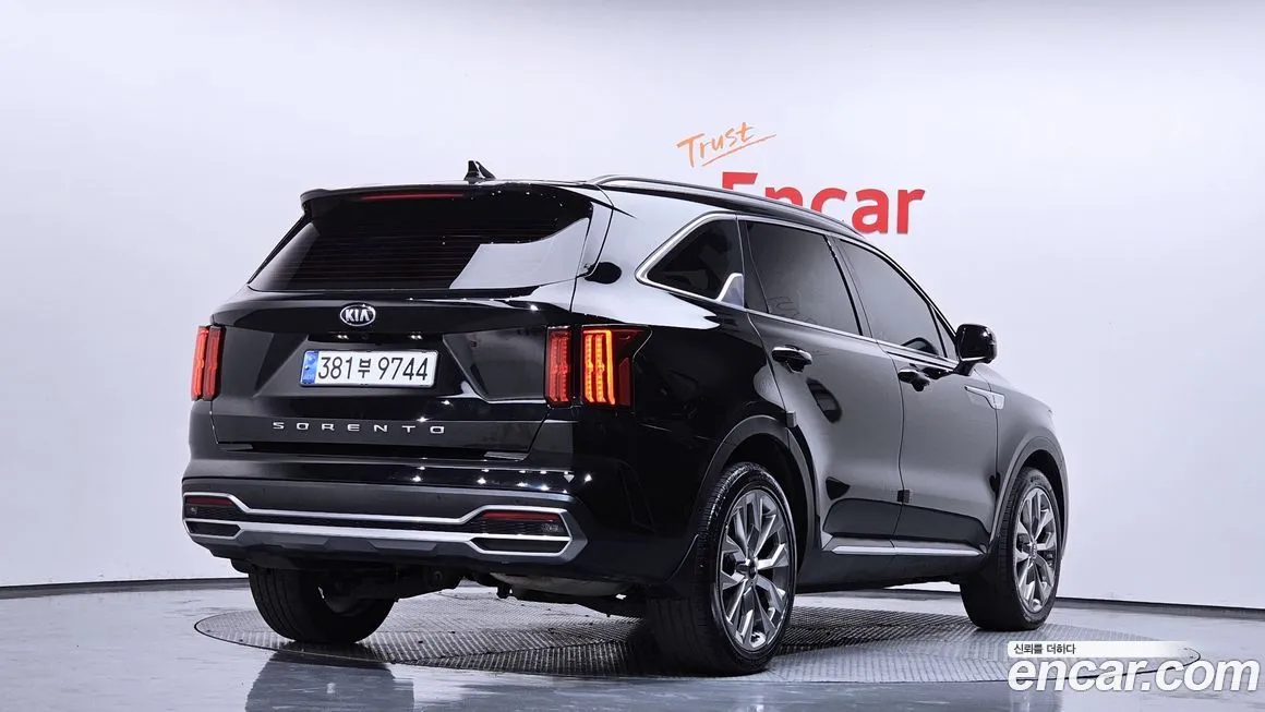 Kia Sorento — фото 2