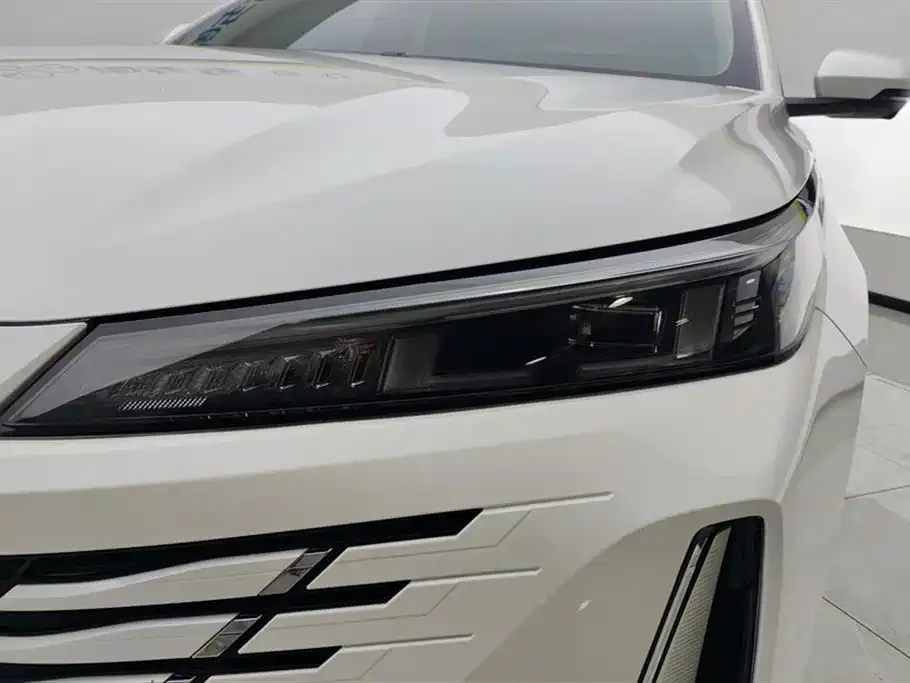 Changan Eado 2025 из CN, фото 9