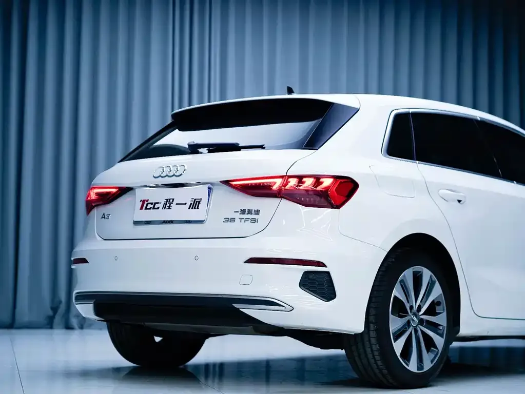 Audi A3 2021 из CN, фото 4