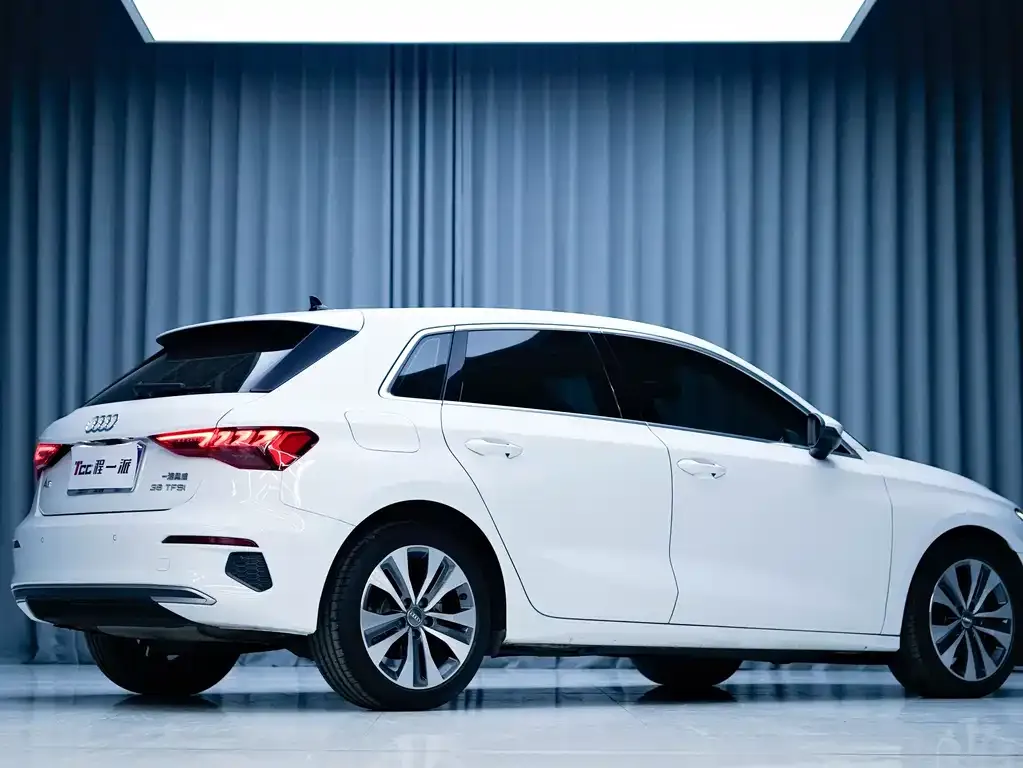 Audi A3 2021 из CN, фото 6