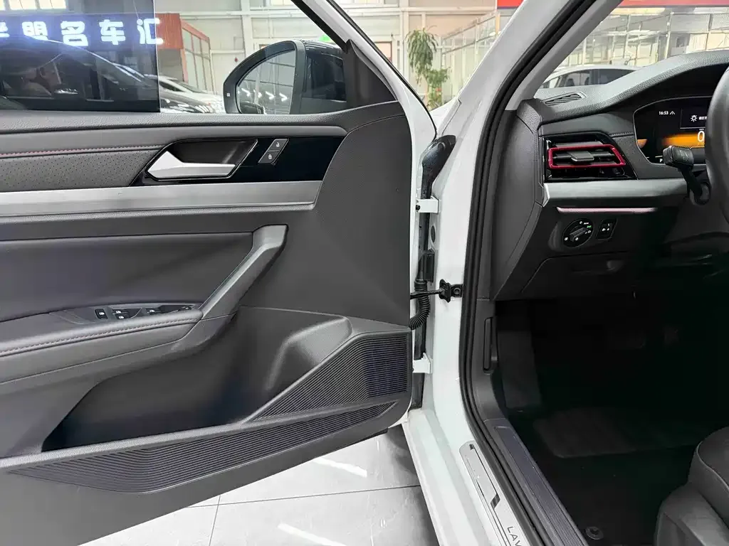 Volkswagen Lavida 2022 из CN, фото 2