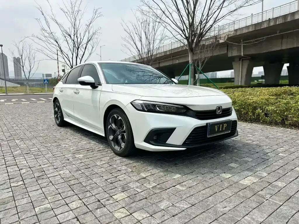 Honda Civic — фото 8