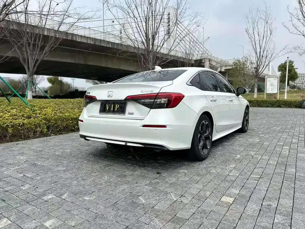 Honda Civic — фото 9