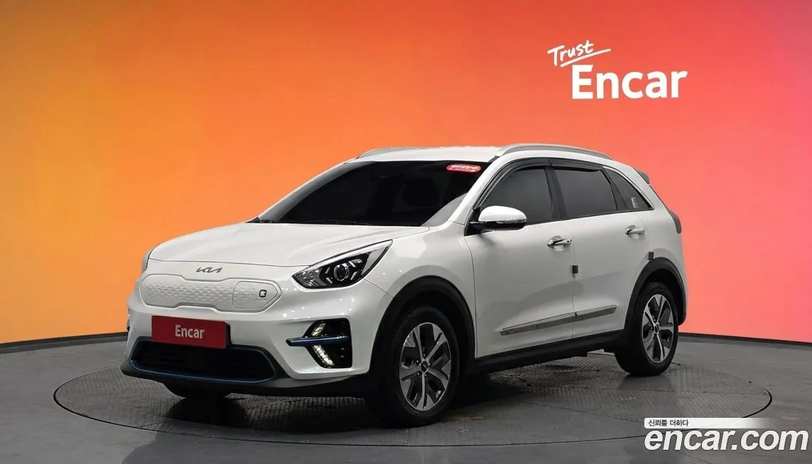 Kia Niro — фото 1