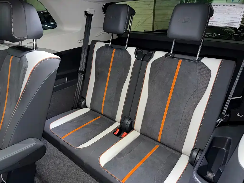 Volkswagen ID.6 Crozz 2022 из CN, фото 10