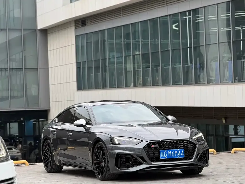 Audi RS 5 2024 из CN, фото 9