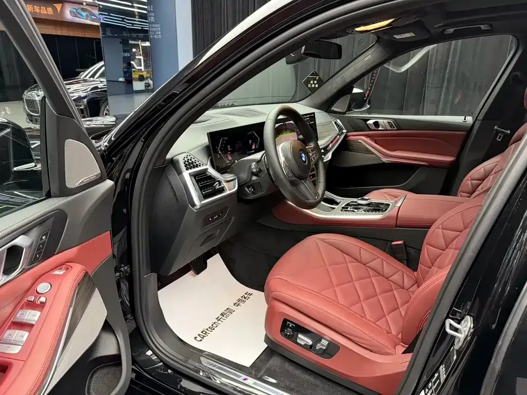 BMW X5 2024 из CN, фото 2
