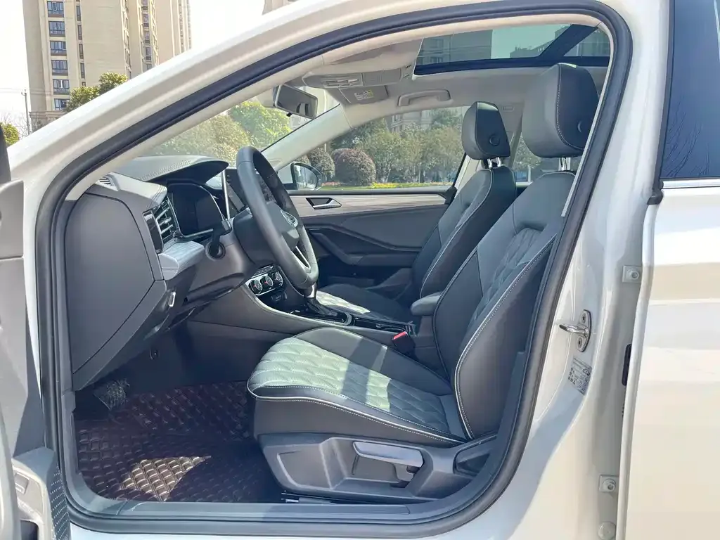 Volkswagen Sagitar 2024 из CN, фото 5