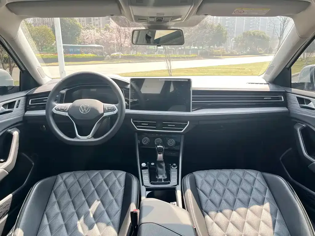 Volkswagen Sagitar 2024 из CN, фото 9