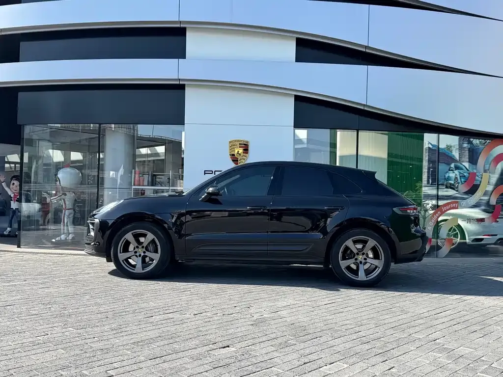 Porsche Macan — фото 6