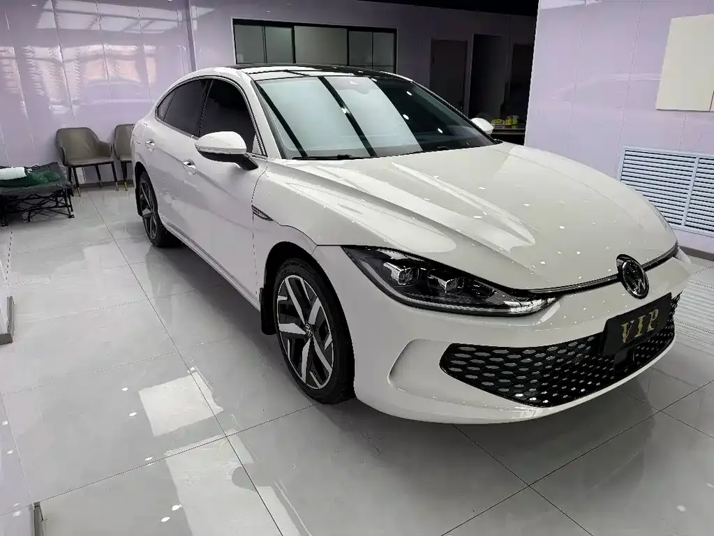 Volkswagen Lamando 2023 из CN, фото 8