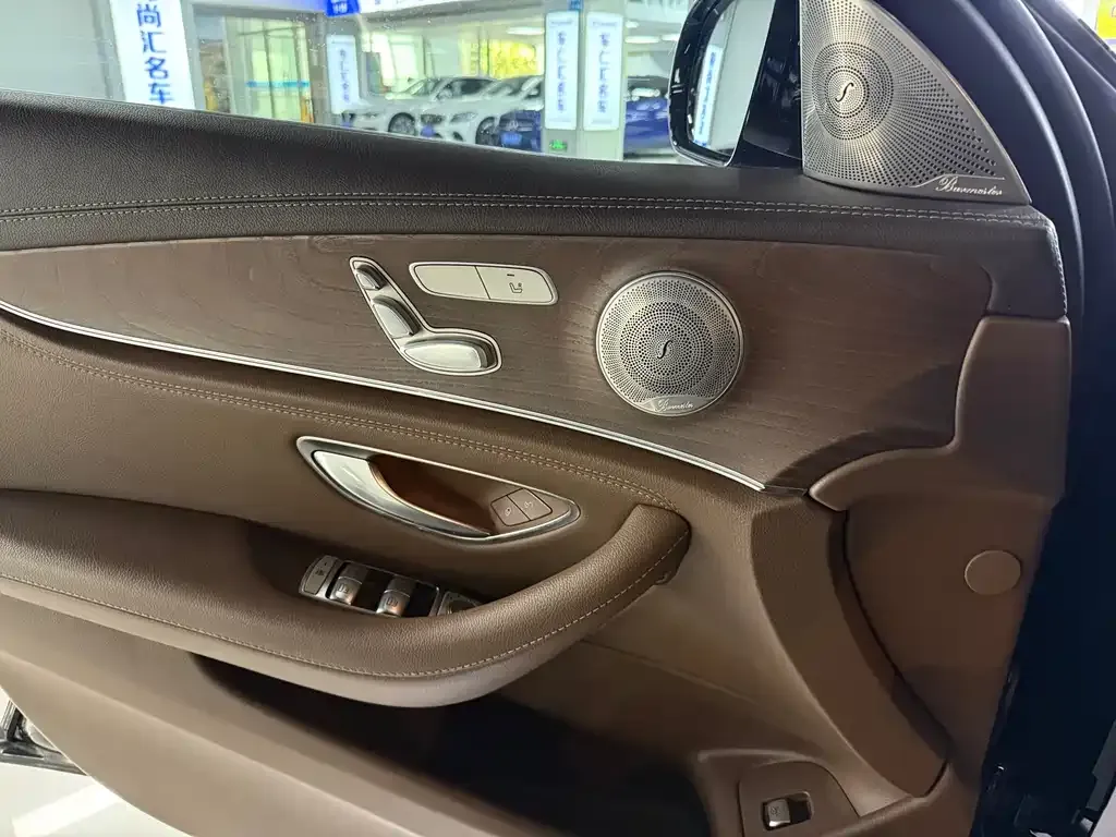 Mercedes-Benz E-Class 2022 из CN, фото 10