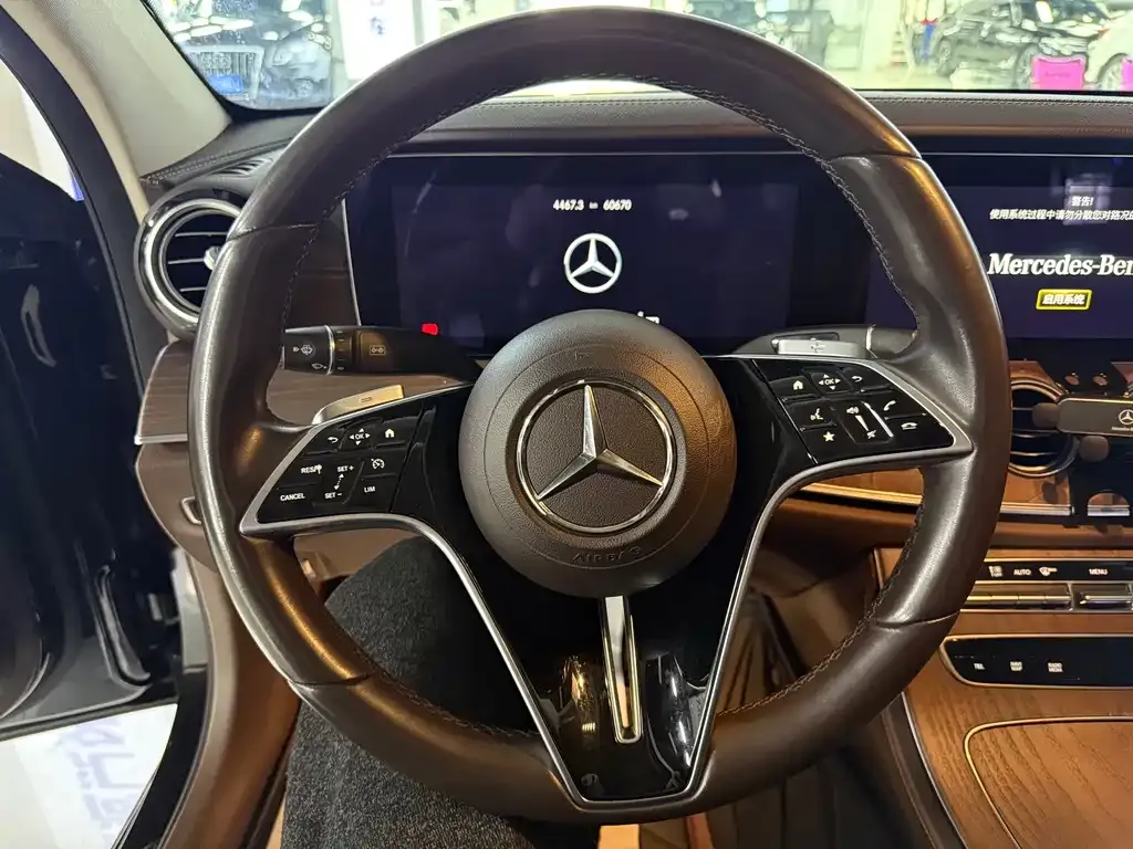 Mercedes-Benz E-Class 2022 из CN, фото 3