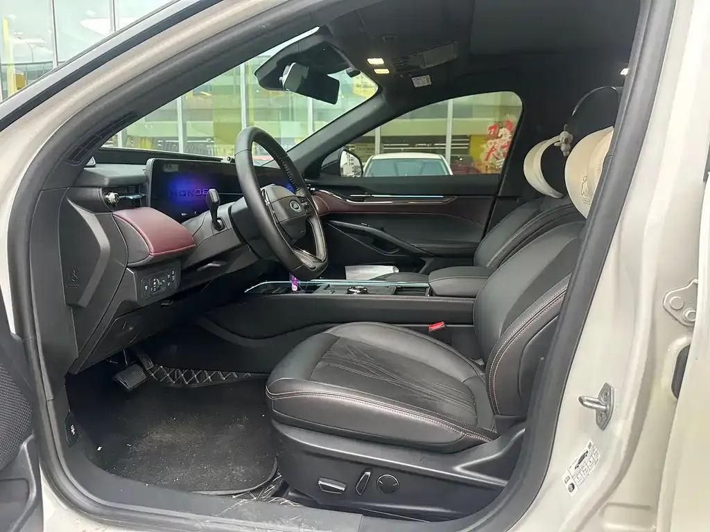 Ford Mondeo 2024 из CN, фото 6