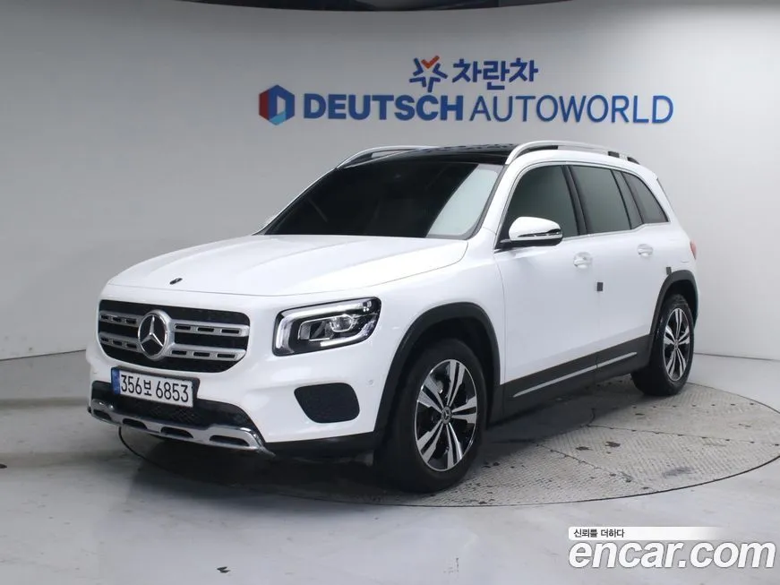 Mercedes-Benz GLB-Class — фото 1