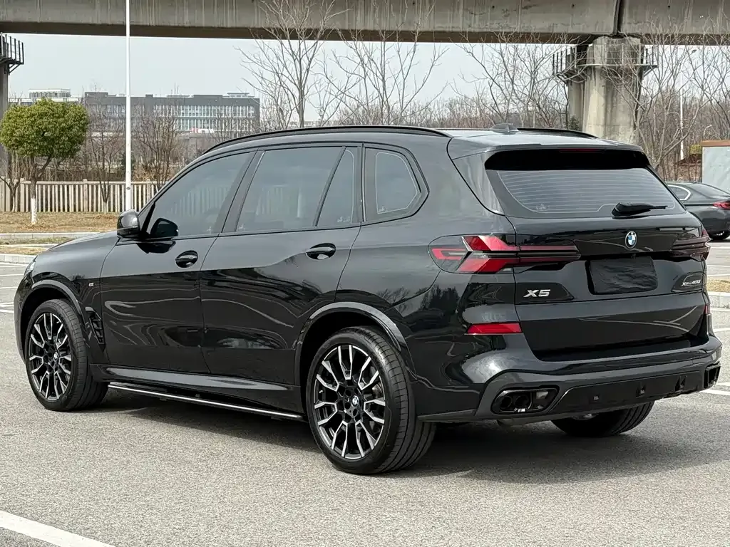 BMW X5 2024 из CN, фото 4