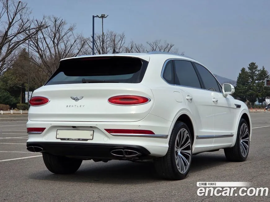 Bentley Bentayga 2023 из KR, фото 5