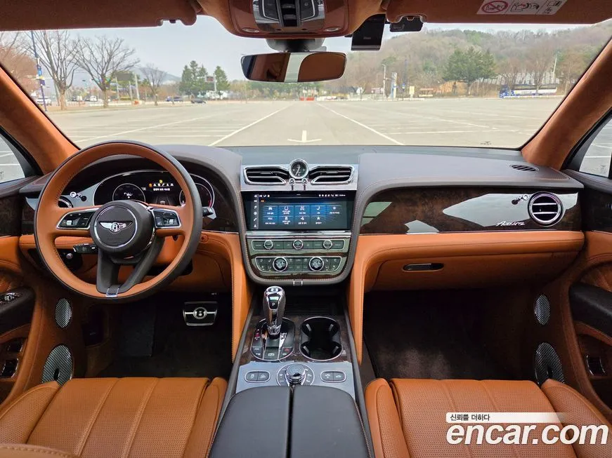 Bentley Bentayga 2023 из KR, фото 4