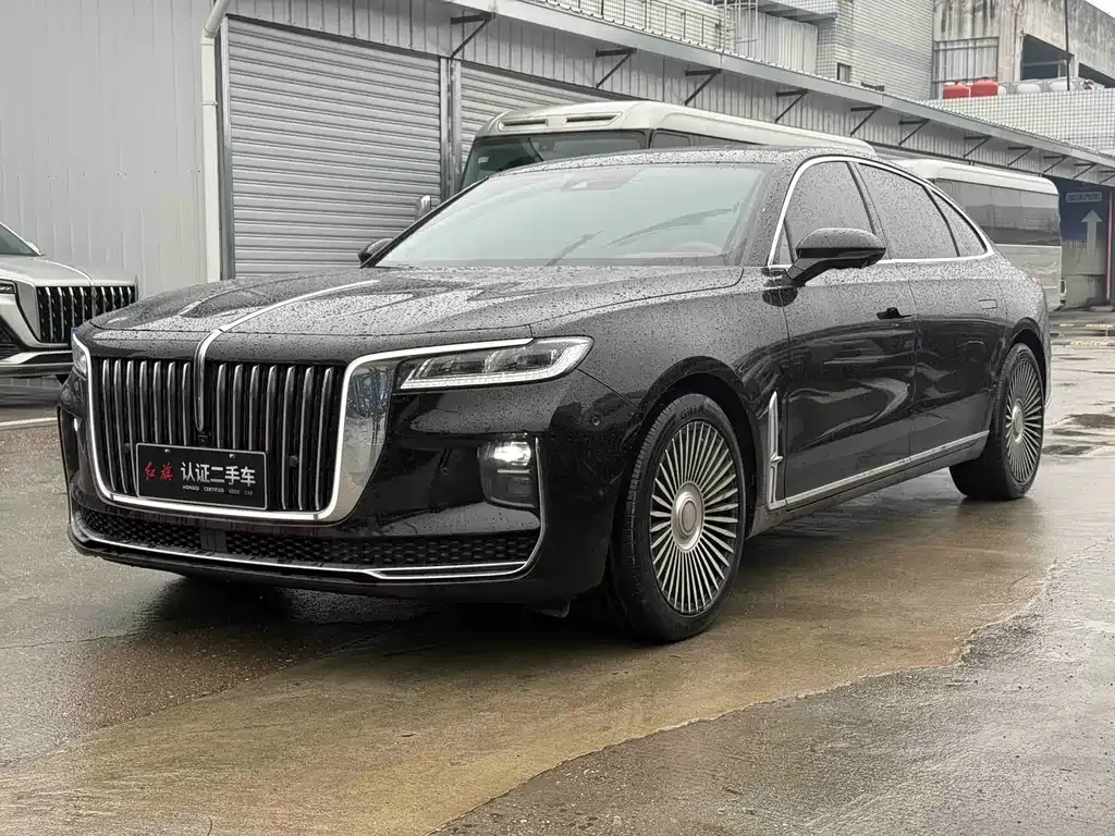 Hongqi H9 — фото 1
