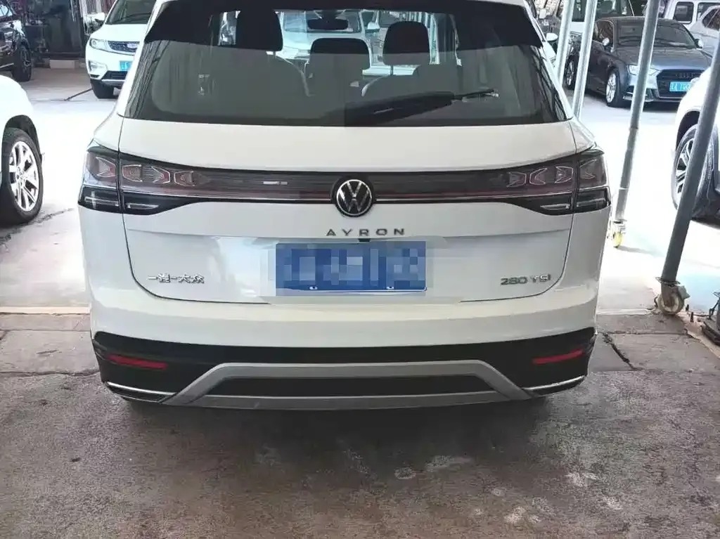 Volkswagen Tayron 2023 из CN, фото 8