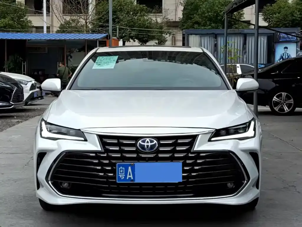 Toyota Avalon 2024 из CN, фото 6