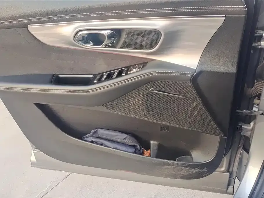 GAC Motor Trumpchi GS8 — фото 9