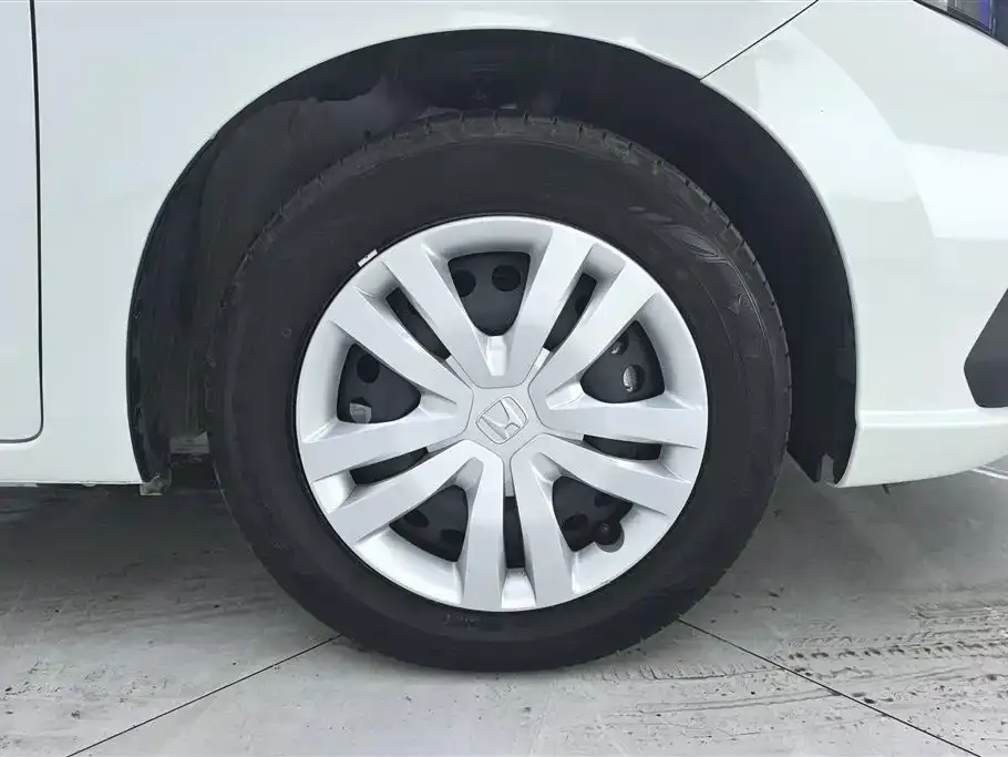 Honda Fit — фото 6