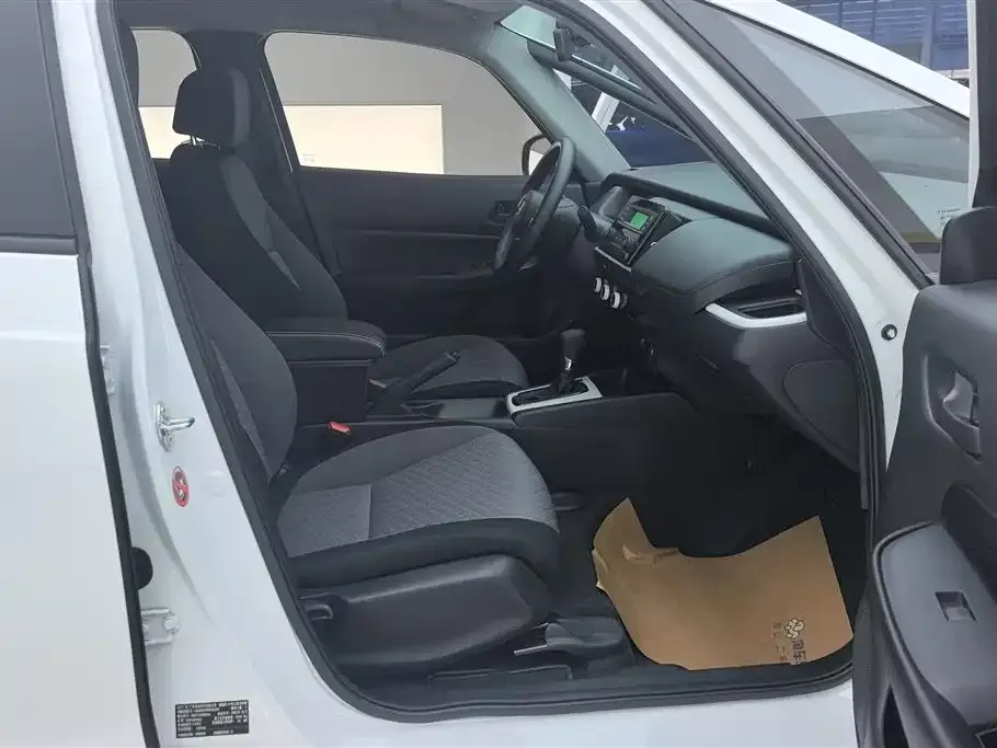 Honda Fit — фото 4