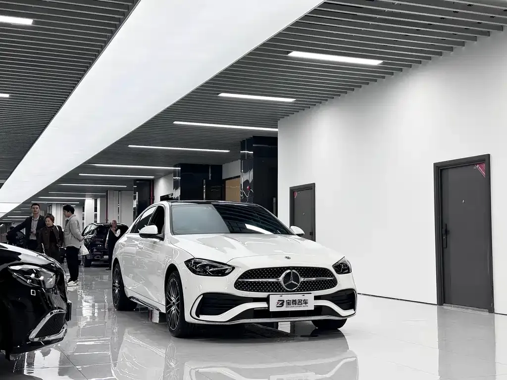 Mercedes-Benz C-Class — фото 2