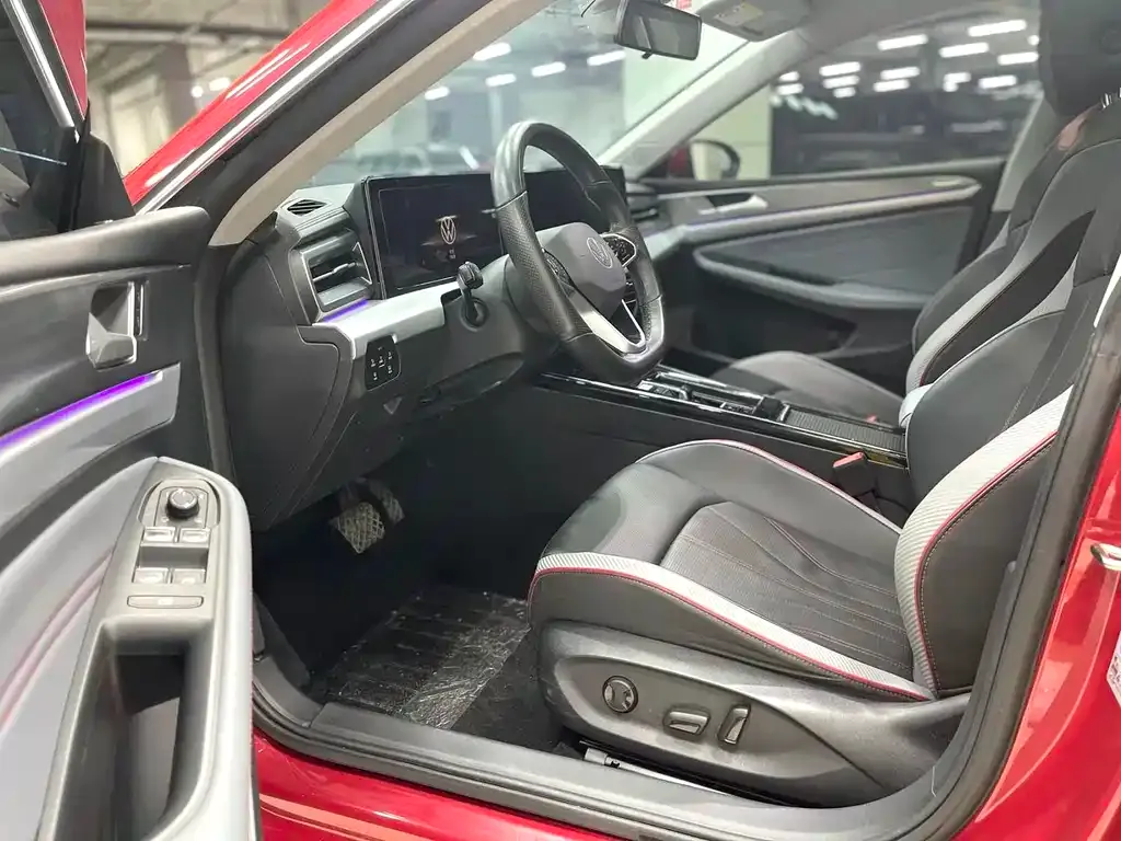 Volkswagen Lamando 2023 из CN, фото 7