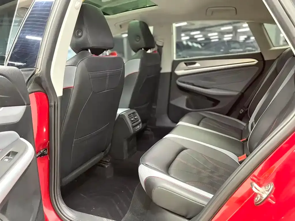 Volkswagen Lamando 2023 из CN, фото 6