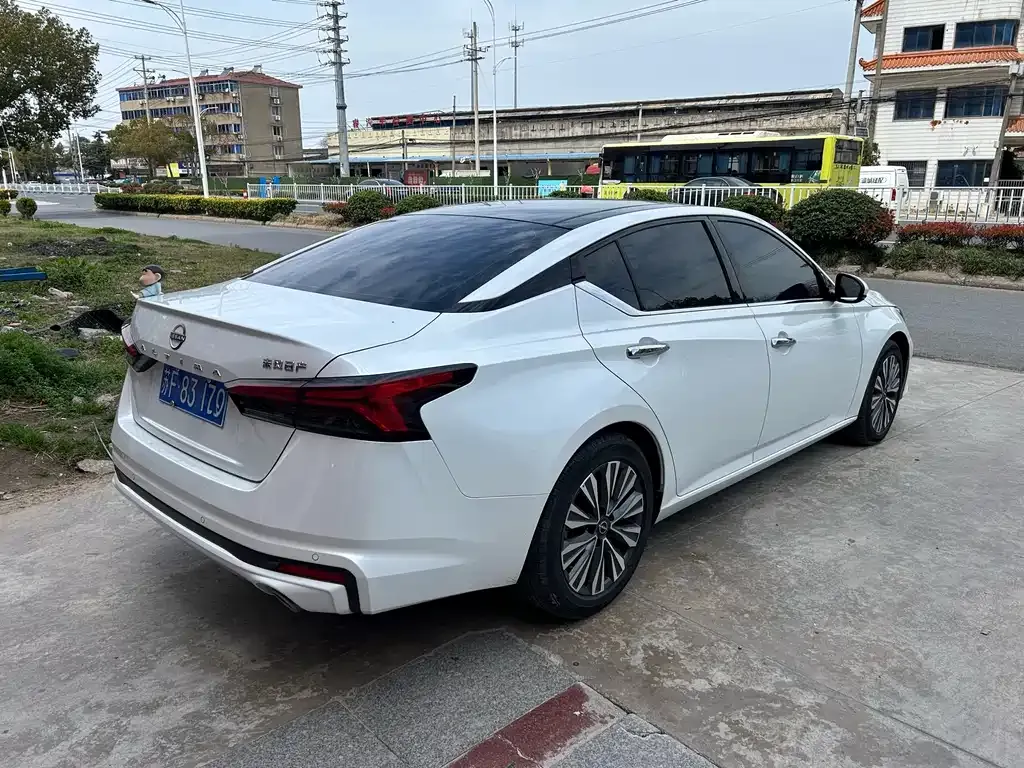 Nissan Teana 2023 из CN, фото 5