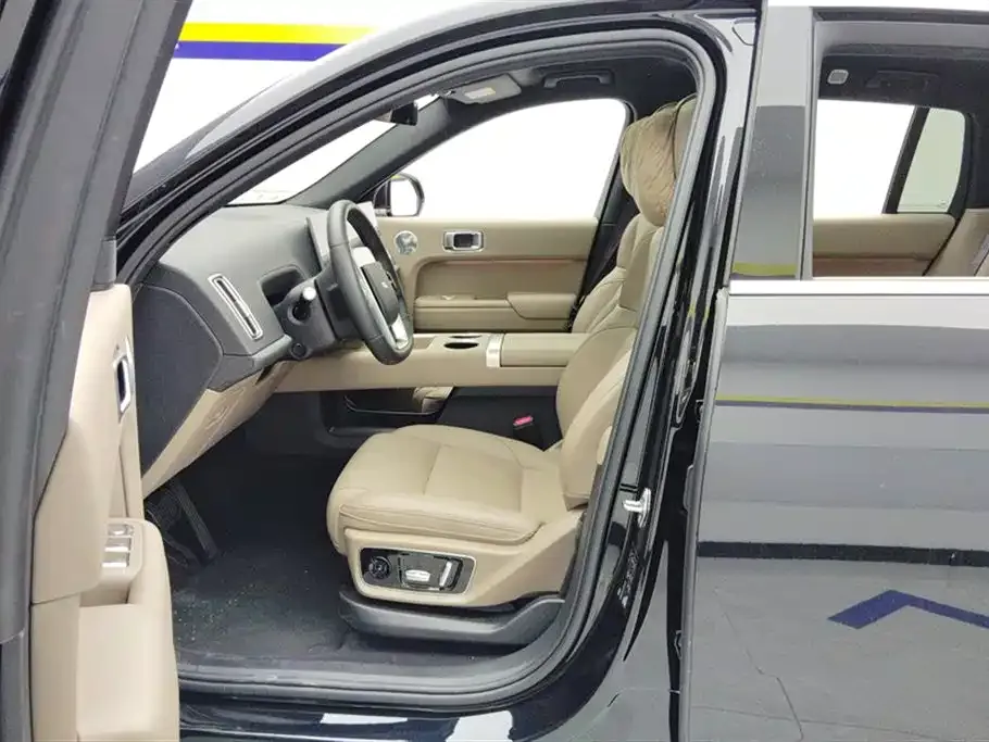 Li Auto L7 — фото 4