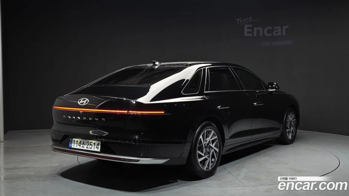 Hyundai Grandeur 2023 из KR, фото 8