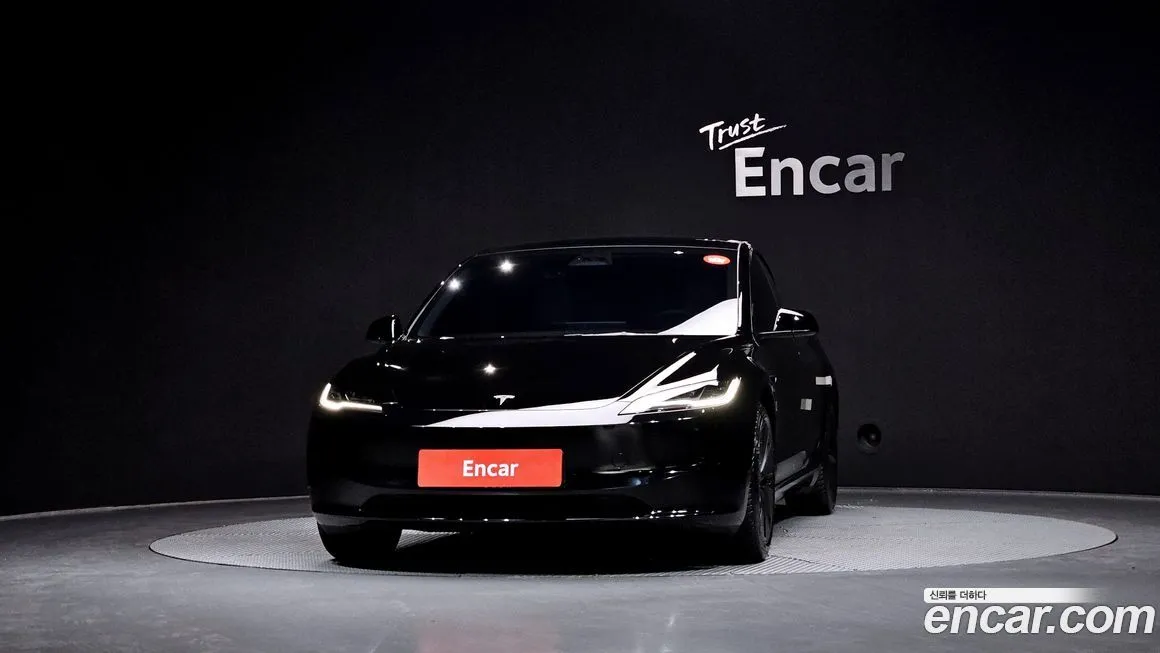 Tesla Model 3 2024 из KR, фото 9