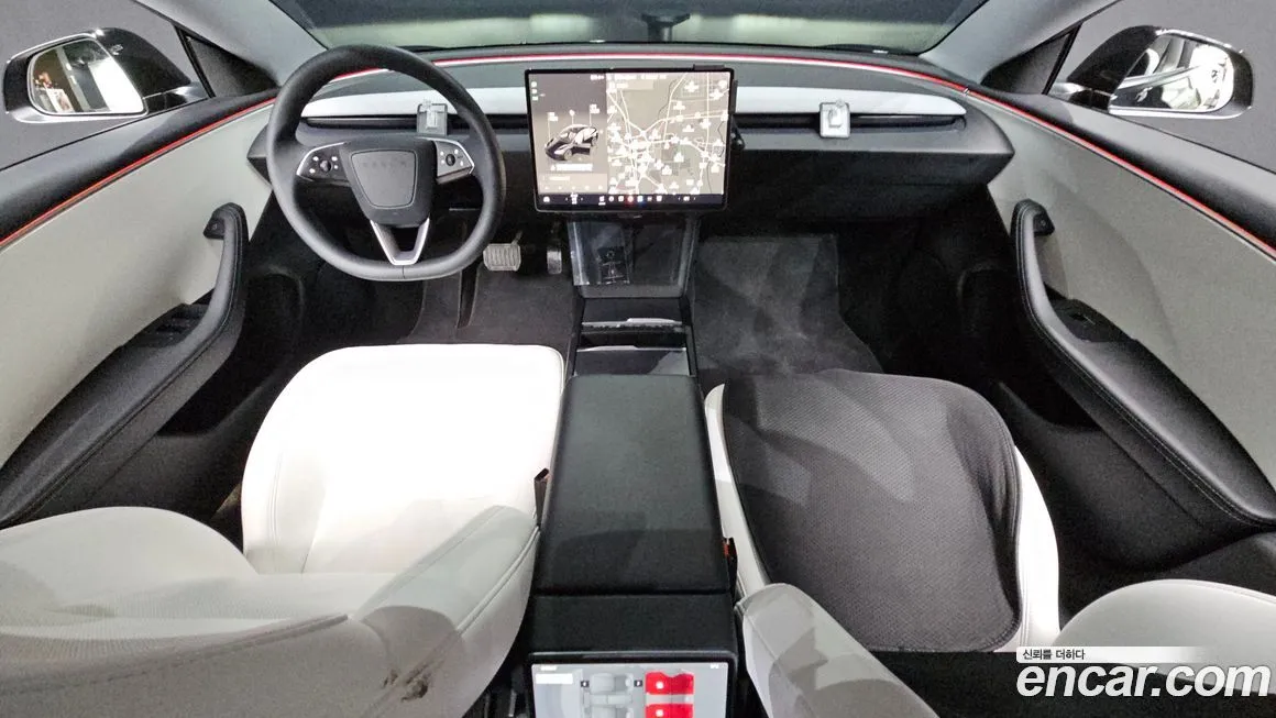 Tesla Model 3 2024 из KR, фото 8