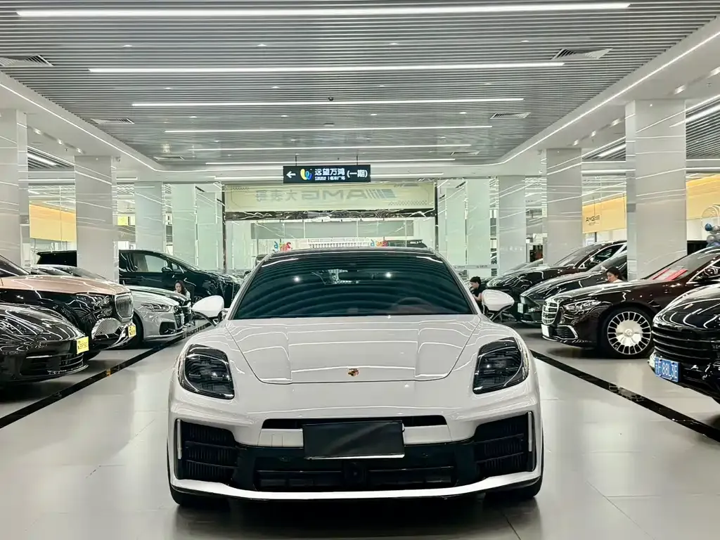 Porsche Panamera — фото 10
