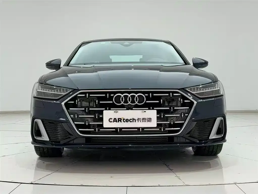 Audi A7L