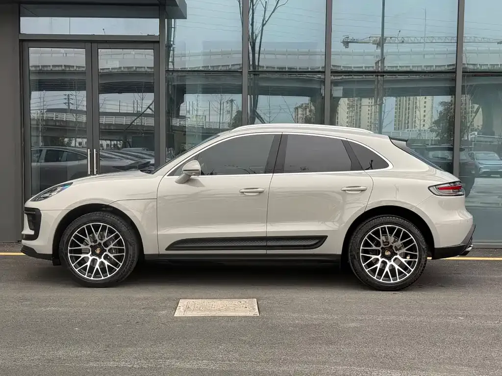 Porsche Macan — фото 2