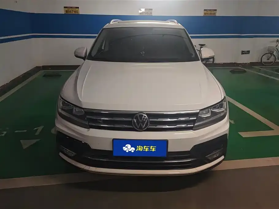 Volkswagen Tiguan L — фото 7