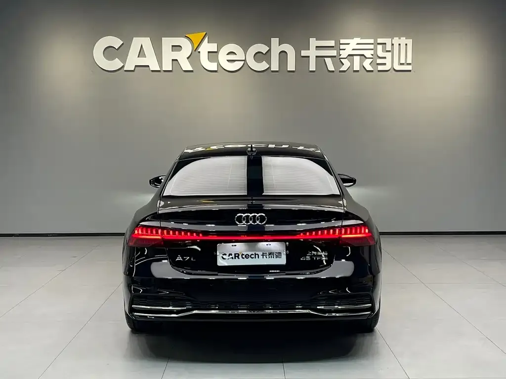 Audi A7L — фото 4