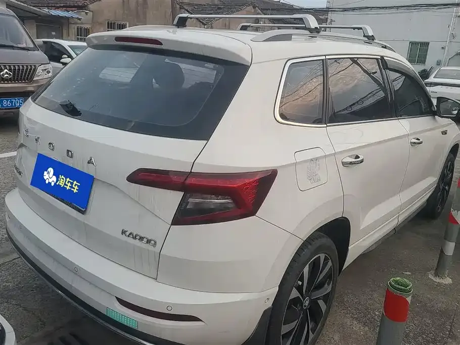 Skoda Karoq — фото 10