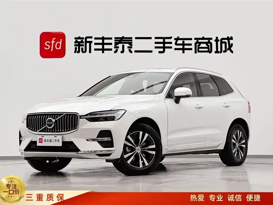 Volvo XC60 — фото 1