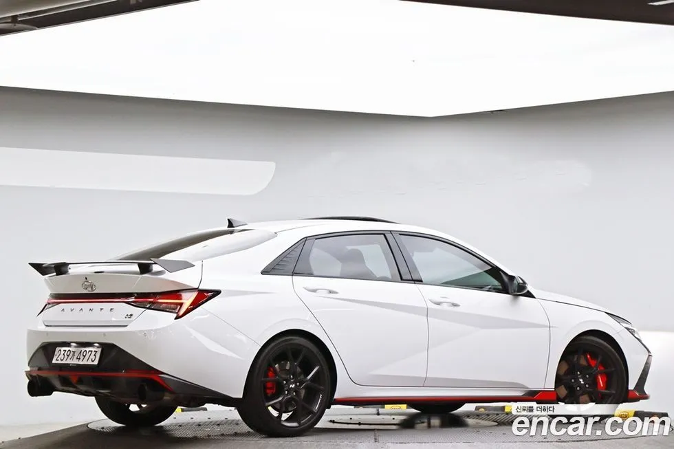 Hyundai AVANTE — фото 4