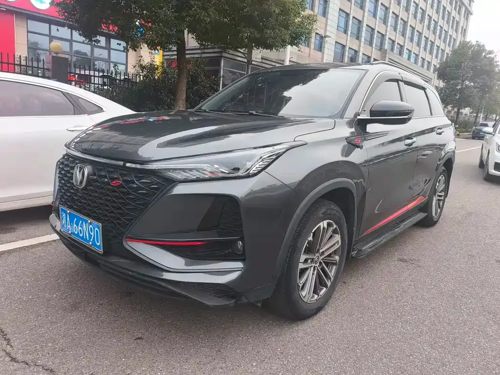 Changan CS75PLUS — фото 1