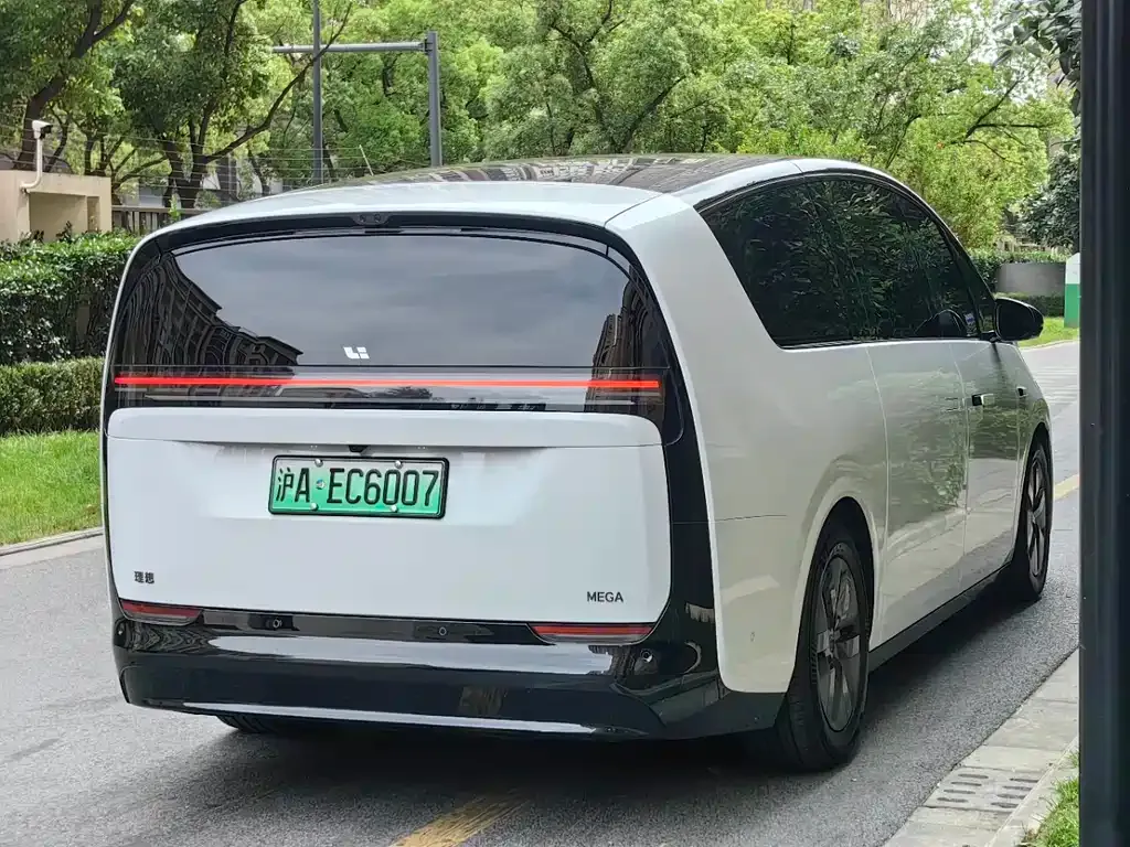 Li Auto MEGA 2024 из CN, фото 4